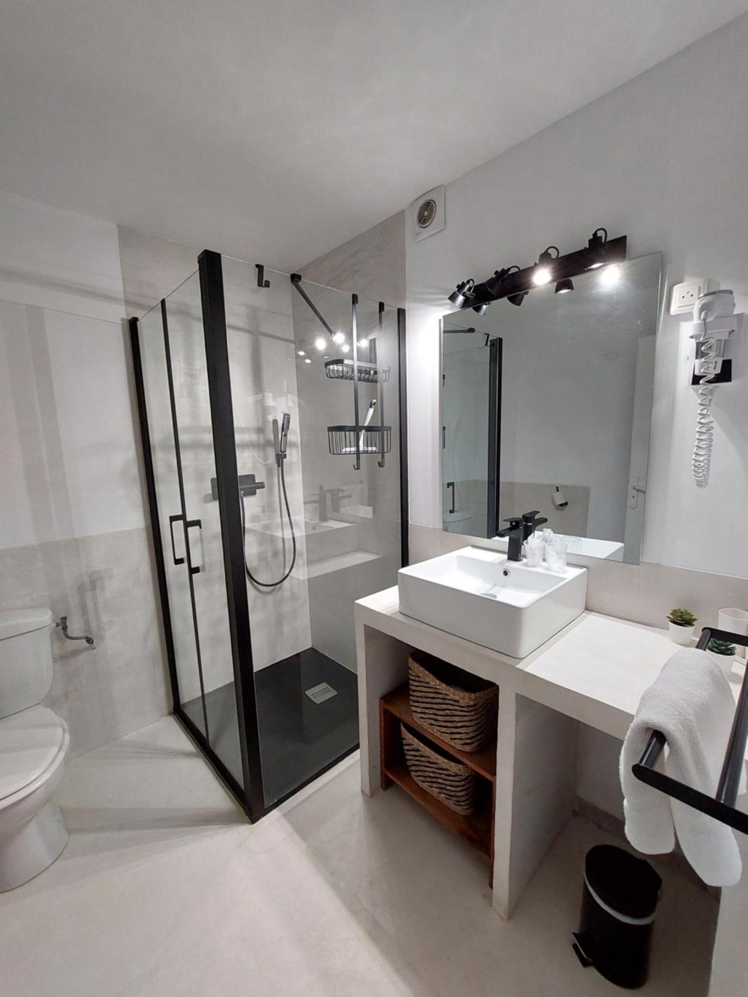 Residence E Cime Asco Locations De Studios Meubles Bagian luar foto